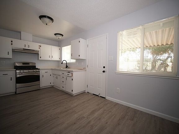 5th image of 7316 Hutchins Way