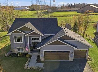 265 Arbor Curv NE, Cokato, MN 55321