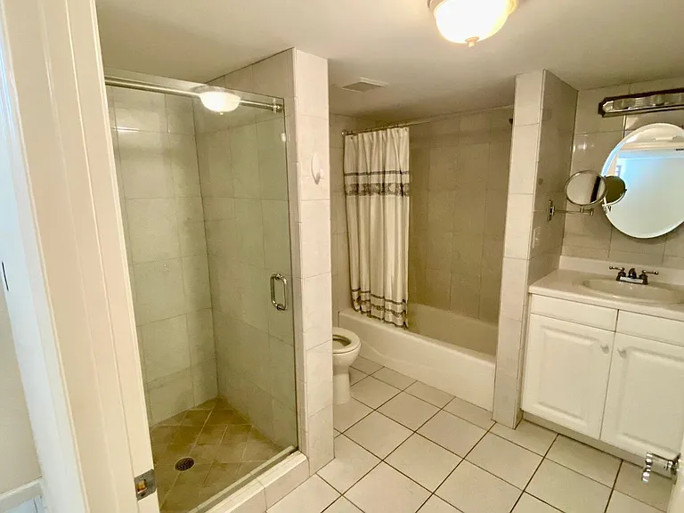 5900 Camino Del Sol #206 — Photo 4