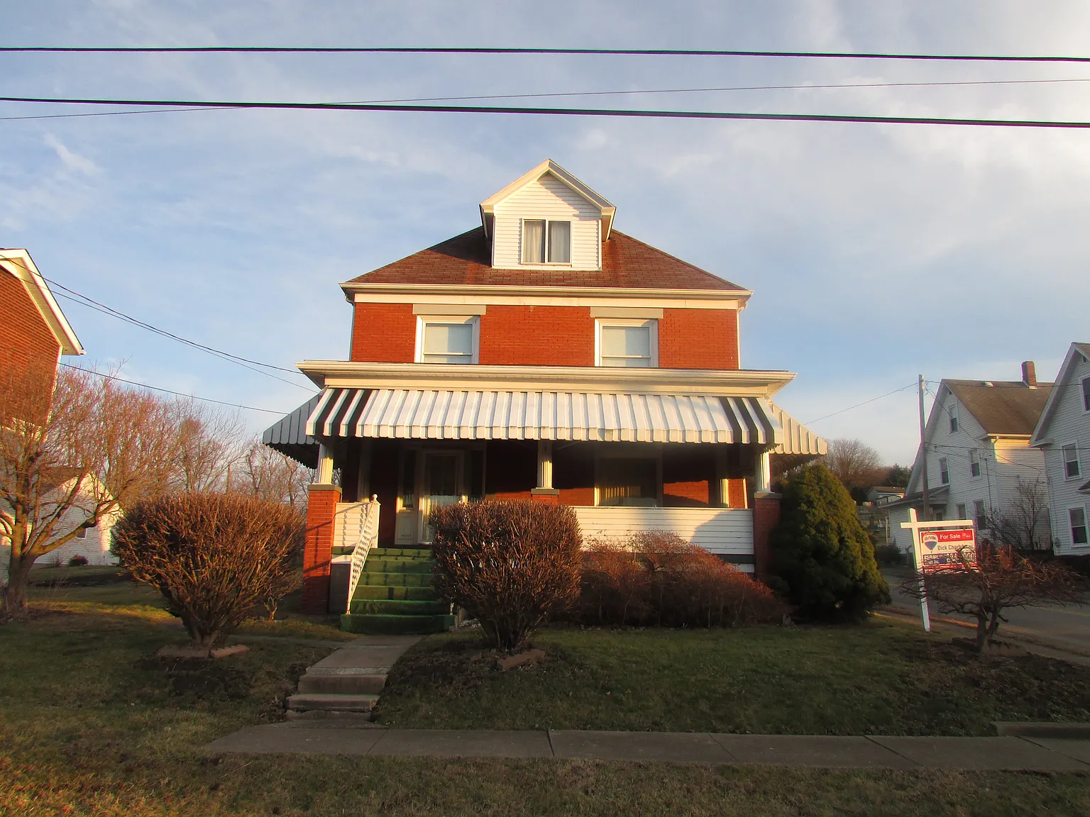 409 8th Ave photo 1
