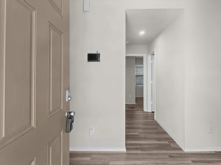 9257 Inland Leather Ln — Photo 5