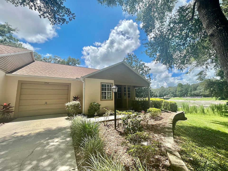 1st image of 3742 N Lakeside Village Dr