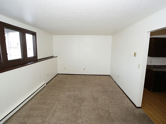 3rd image of 1708 24th Ave S #7