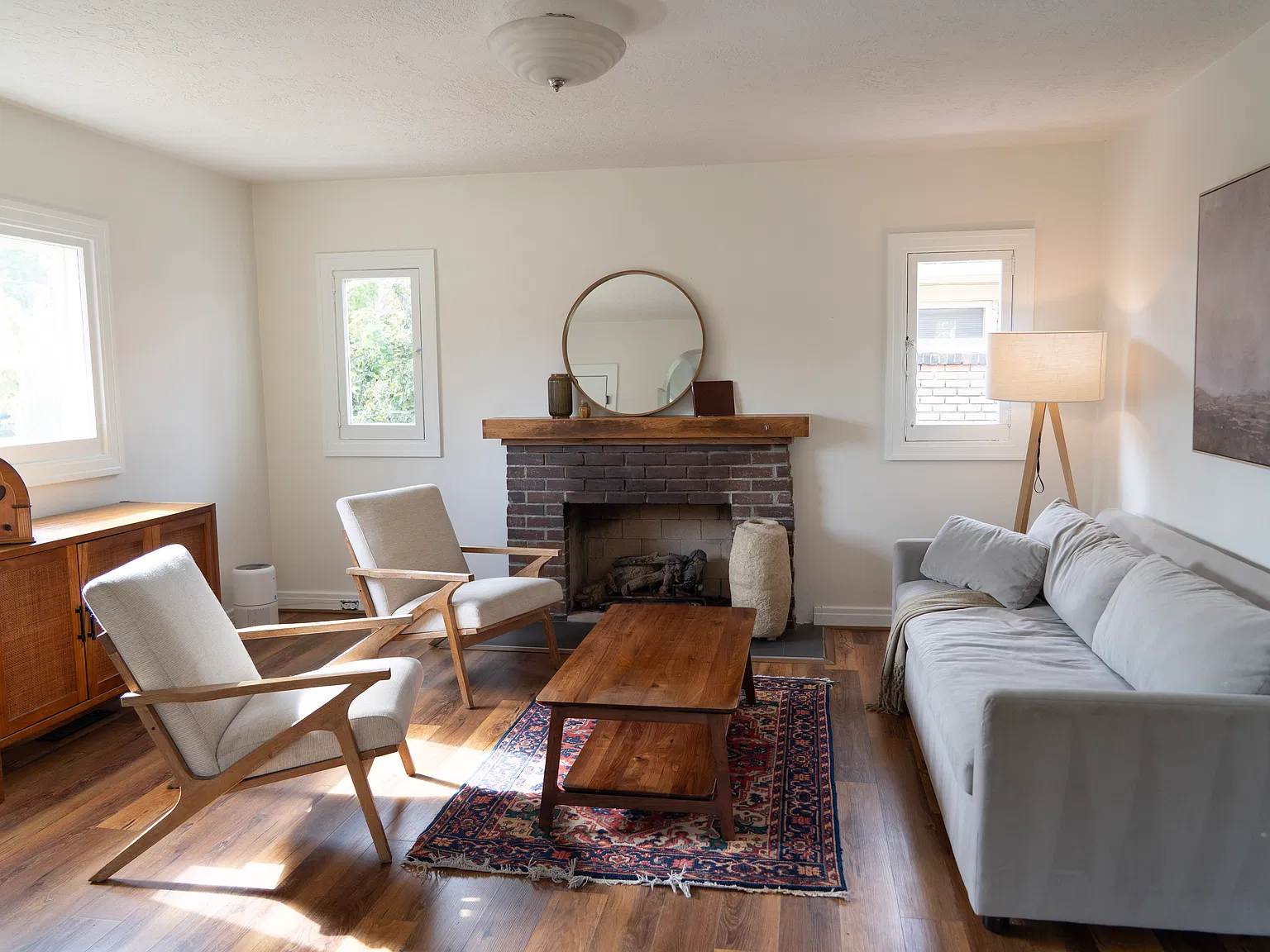 3 bed, 1850 sqft, $2,900 — Photo 1