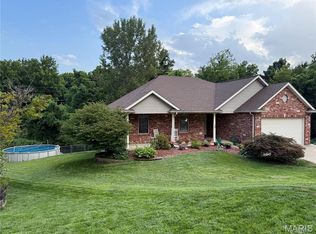 300 Monticello Dr, Collinsville, IL 62234