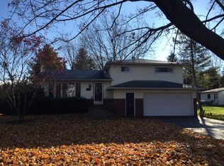 810 Edgewood Ave, Rochester, NY 14618