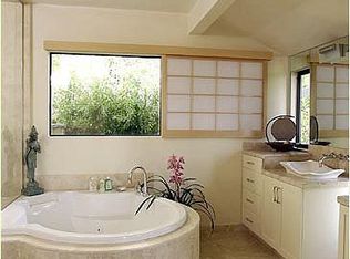 3708 Applebutter Rd, Fountainville, PA 18923