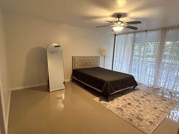 5th image of 7001 Environ Blvd APT 104