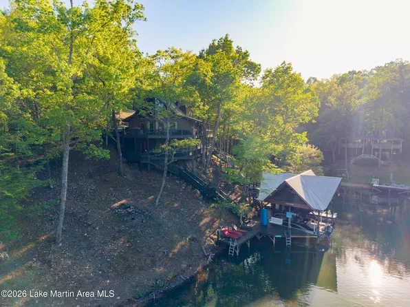 834 Sandy Ln, Dadeville, AL 36853