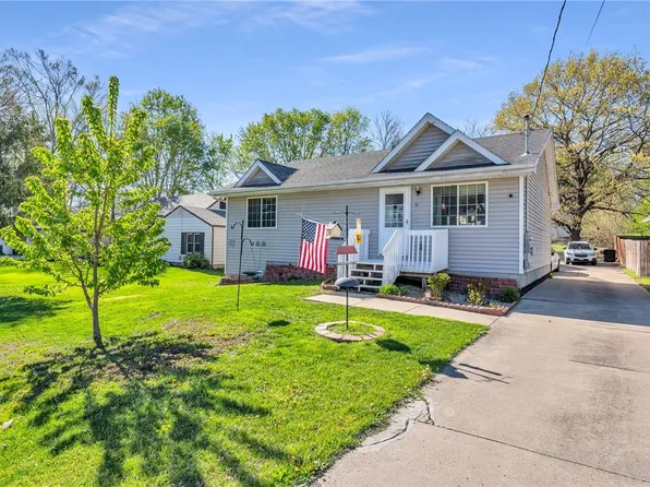 11 E Diehl Ave, Des Moines, IA 50315