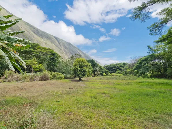 20 WAIPIO VALLEY RD, Honokaa, HI 96727