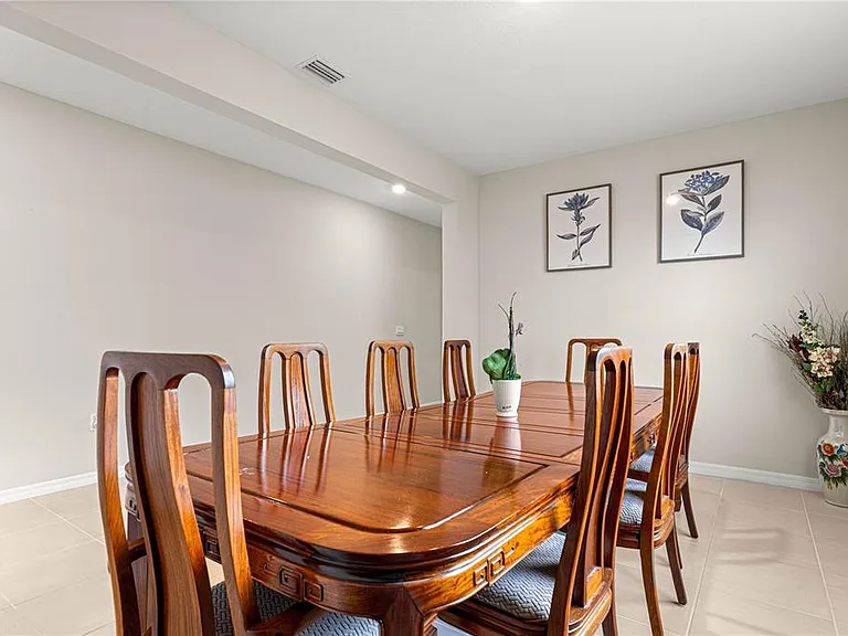 8142 SW 59th Ave — Photo 7