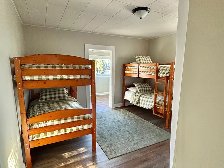 138 Christ School Rd — Photo 3
