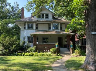 1005 Ashland Ave, Wilmette, IL 60091