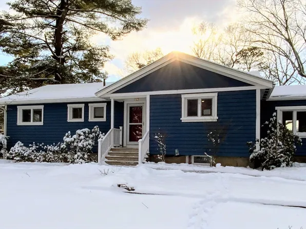 85 Fruit St, Ashland, MA 01721