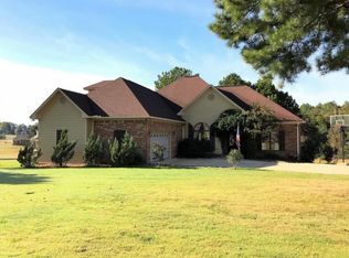 155 Pleasant Rdg, Mooreville, MS 38857