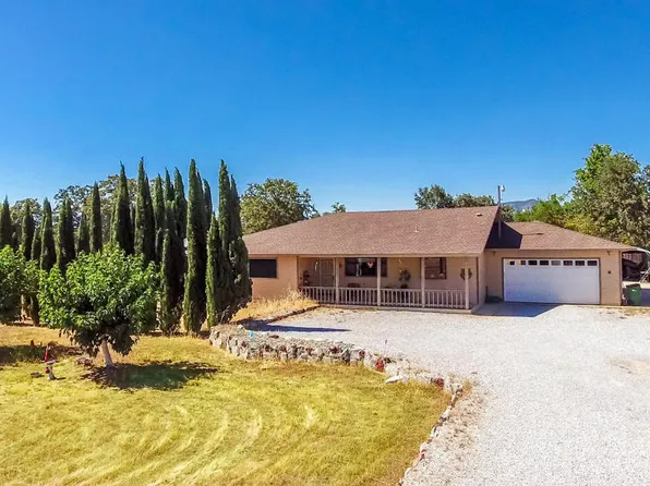 21660 Joy Ln, Redding, CA 96003