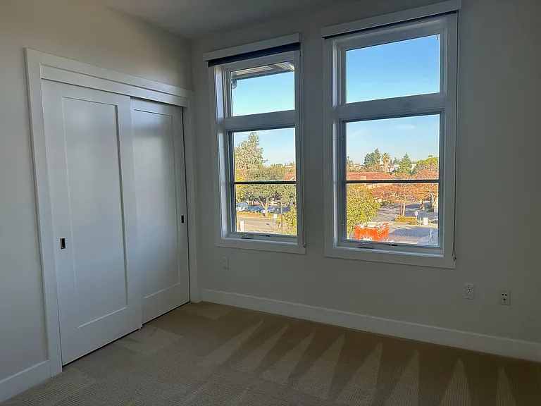 960 N San Antonio Rd #212 — Photo 11
