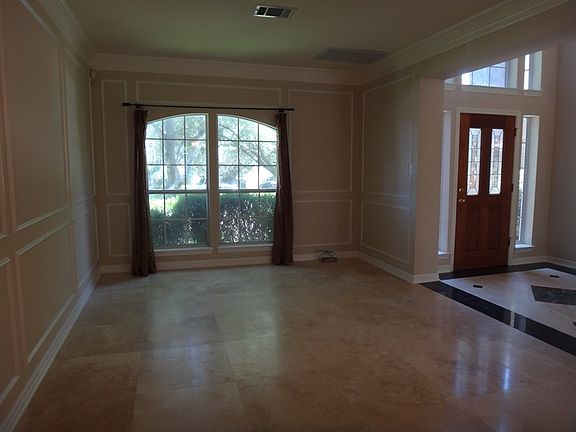4th image of 10028 Valona Dr