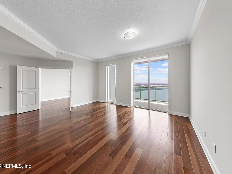 1431 Riverplace Blvd #2606 — Photo 6