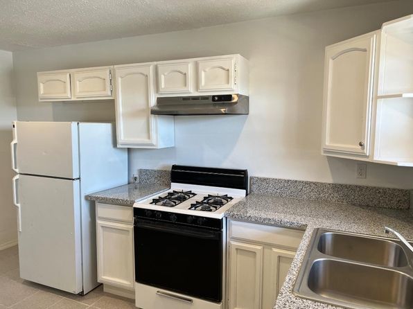 7200 1st St APT 5