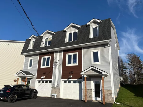 855 Highway 2, Elmsdale, NS B2S 1A4