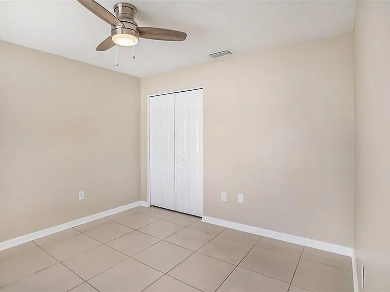 12712 Longcrest Dr — Photo 20