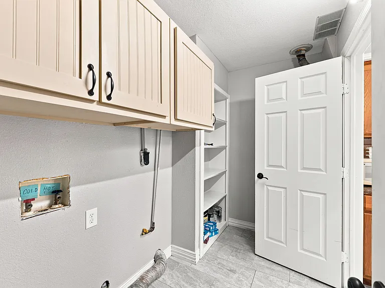 206 Ocean Dr — Photo 18