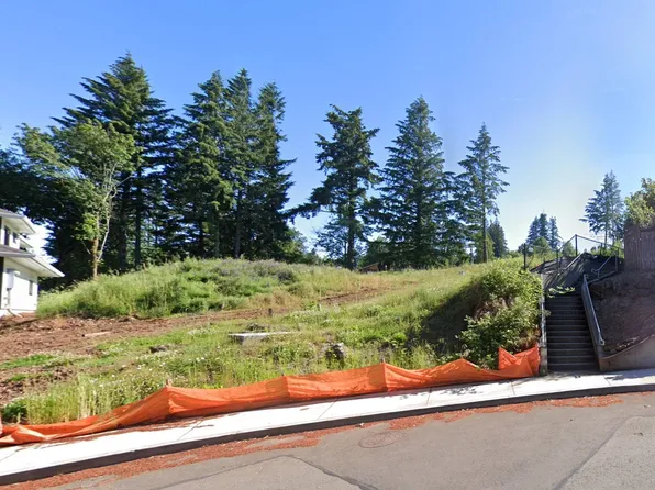 1850 Killarney Dr, West Linn, OR 97068