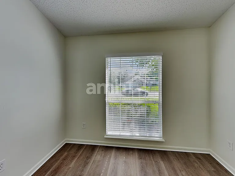 11609 W Deep Springs Dr — Photo 9