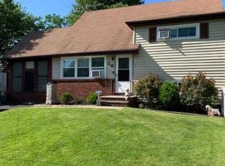 10 Speer St, Somerville, NJ 08876