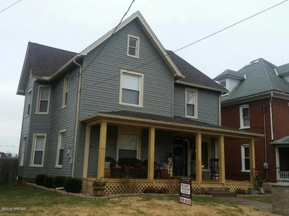 226 Maple St, Jersey Shore, PA 17740