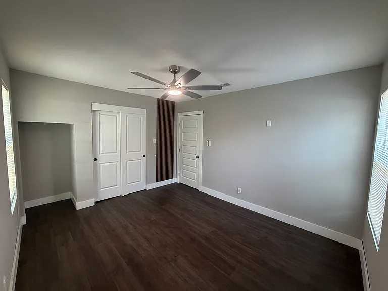 231 Elm St — Photo 8