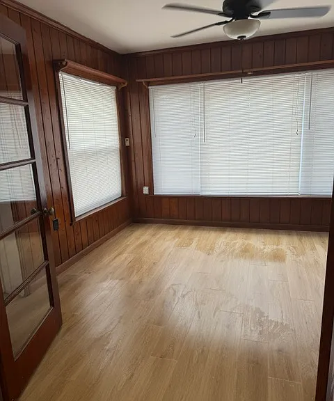 3611 S Gardenia Dr — Photo 9