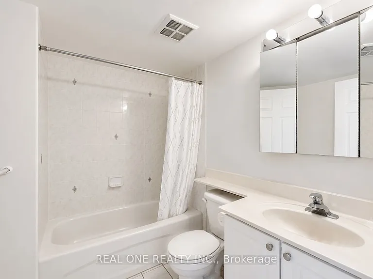 26 Olive Ave #1902 — Photo 8
