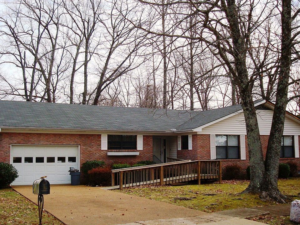 1st image of 360 Archwood St N