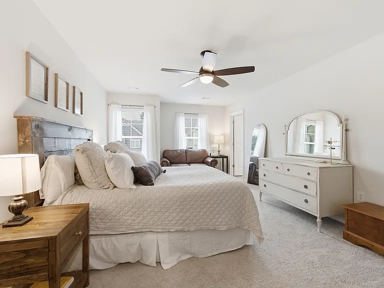503 Stoneybrook Dr — Photo 17