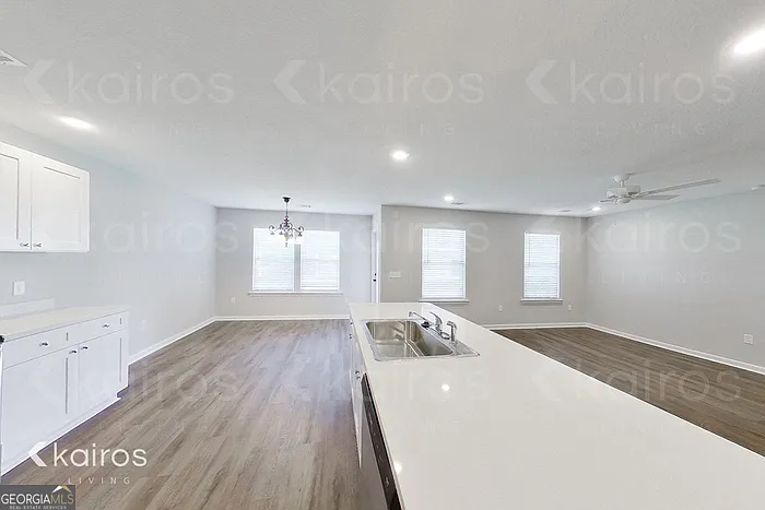 11 Camper Cir — Photo 6