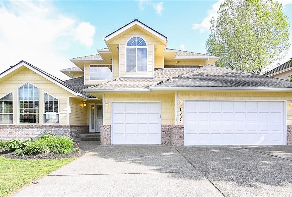 1st image of 1003 Surrey Trace Dr SE