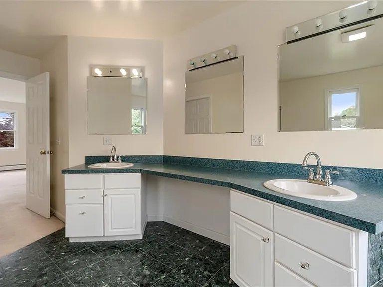 43 Bluegrass Dr — Photo 26
