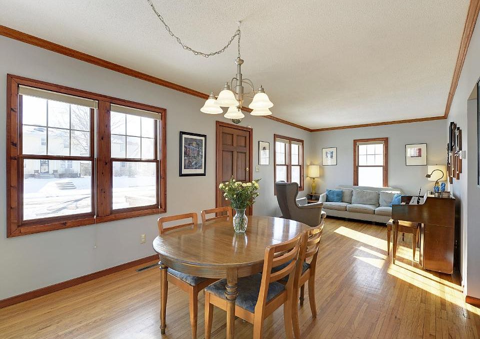 1st image of 3339 Humboldt Ave N