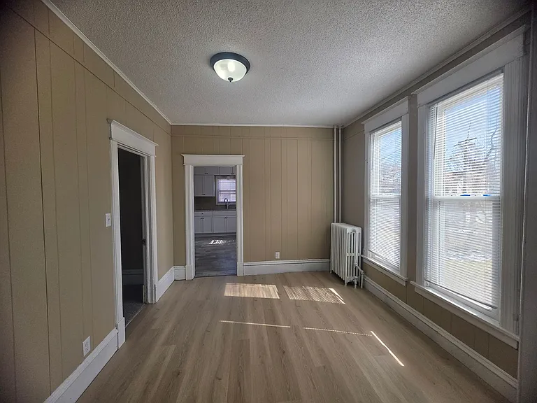 1136 Edgerton St — Photo 6