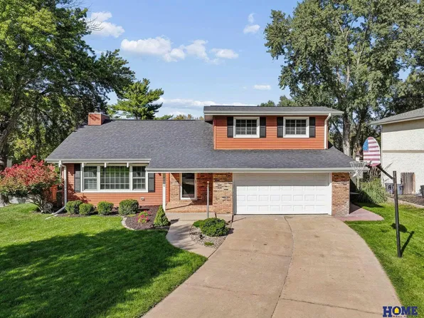 8000 Myrtle St, Lincoln, NE 68506