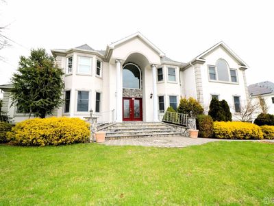 826 Inman Ave, Edison, NJ, 08820
