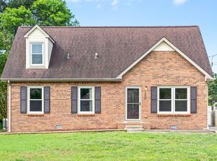 1500 Sunshine Dr, Clarksville, TN
