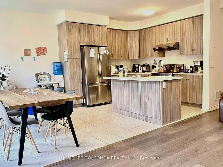 1450 Chretien St — Photo 14