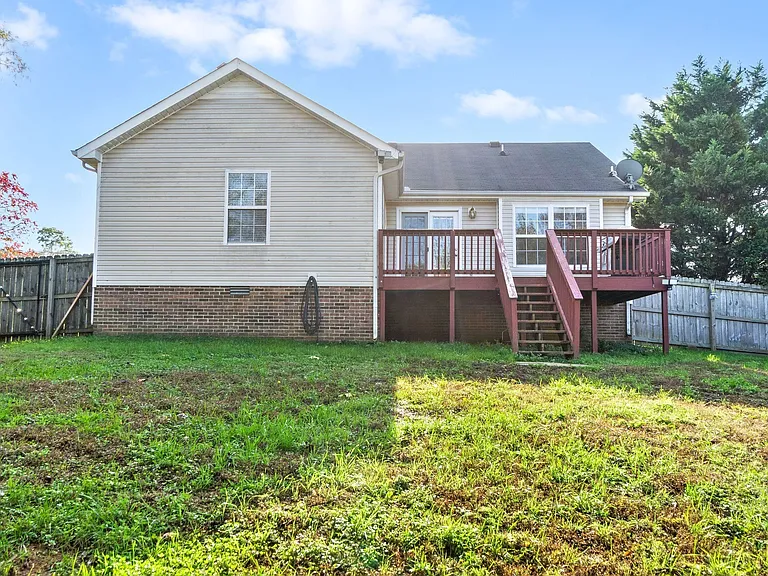 417 McMurry Rd — Photo 12