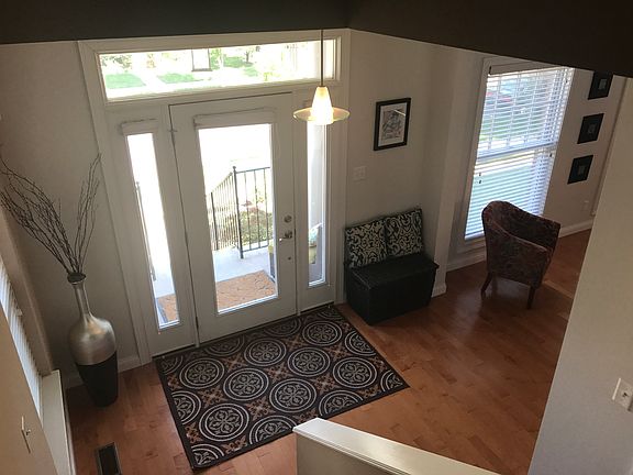 3rd image of 5750 McPherson Ave