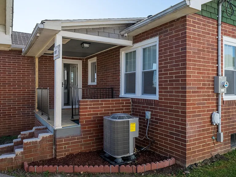1117 Fairview Ave — Photo 33