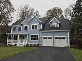 88 Bridge St, Lexington, MA 02421